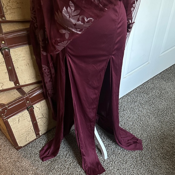 Windsor Dress - Picture 4 of 9